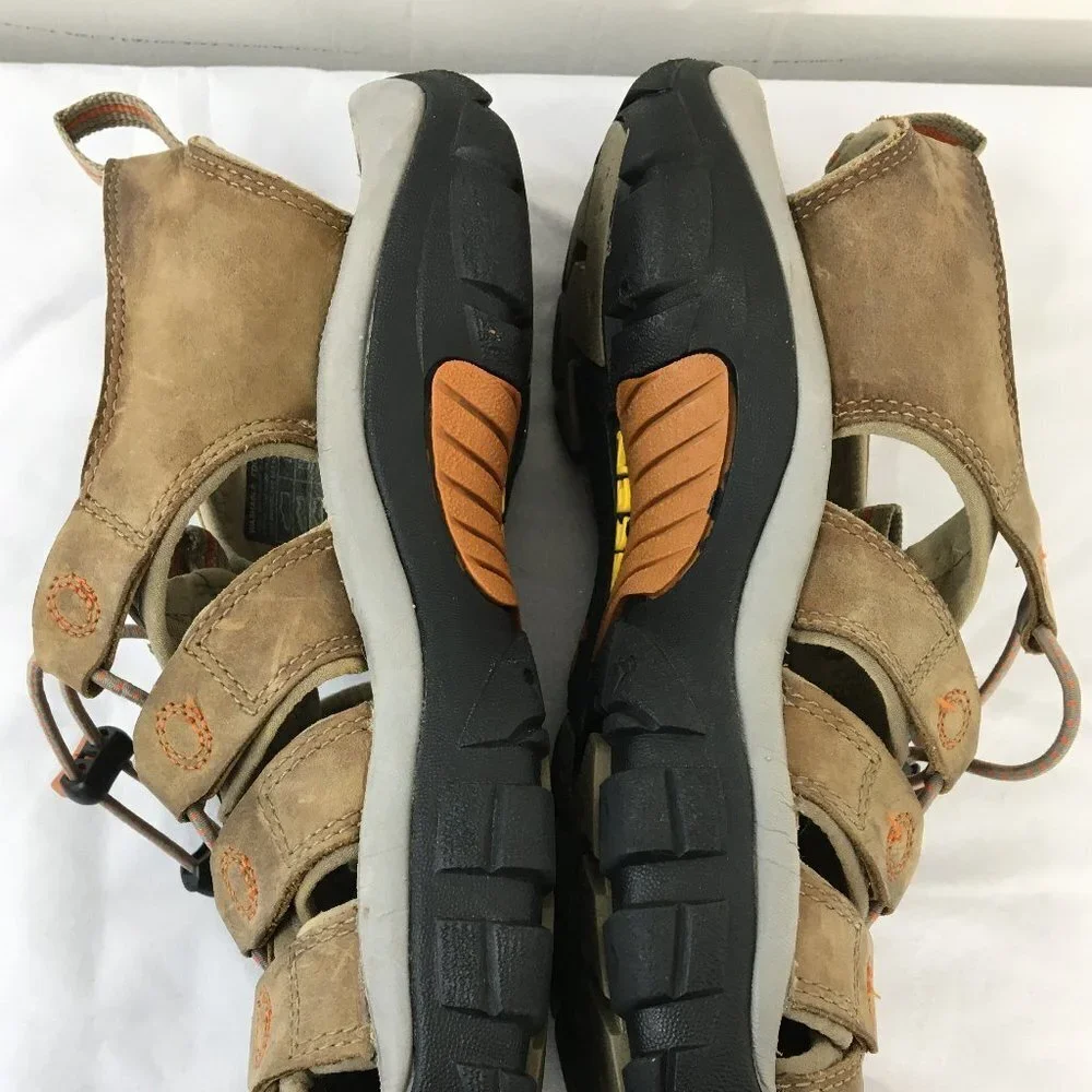 Keen Mens Brown and Black New Port Water Sandal Size 9 GOOD Condition